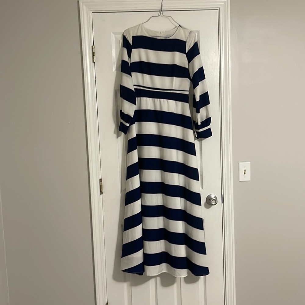 Navy and White Dainty Jewels